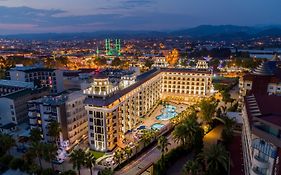 Blue Marlın Deluxe Spa&Resort